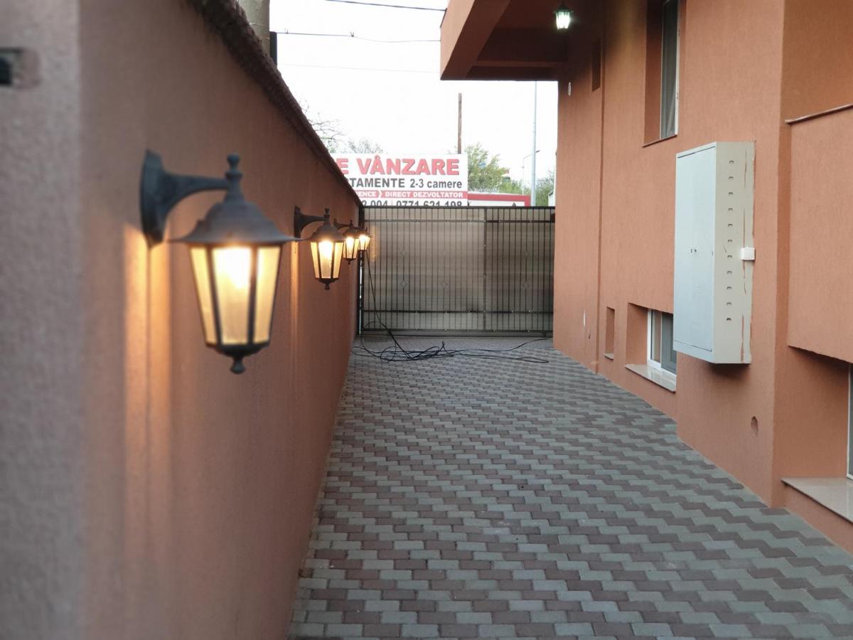 Villa Accommodation Bucureşti